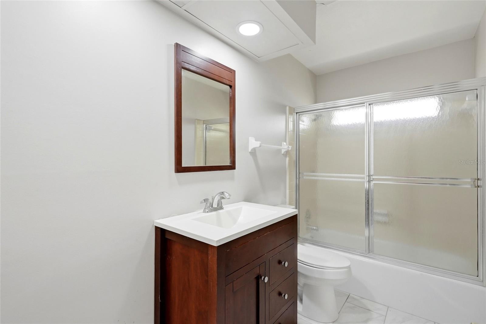 2711 GULF GATE DR — photo 19