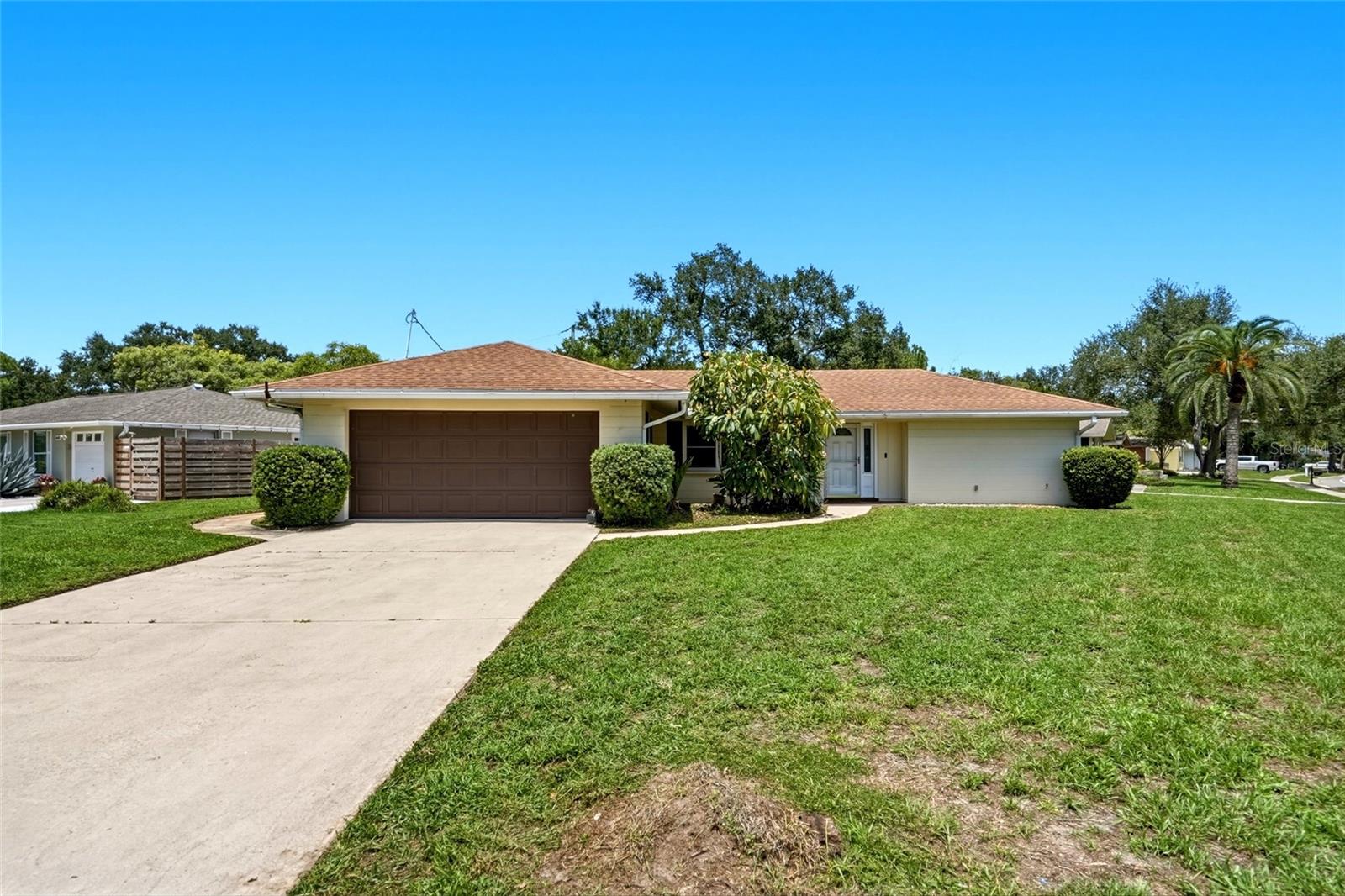 2711 GULF GATE DR — photo 3