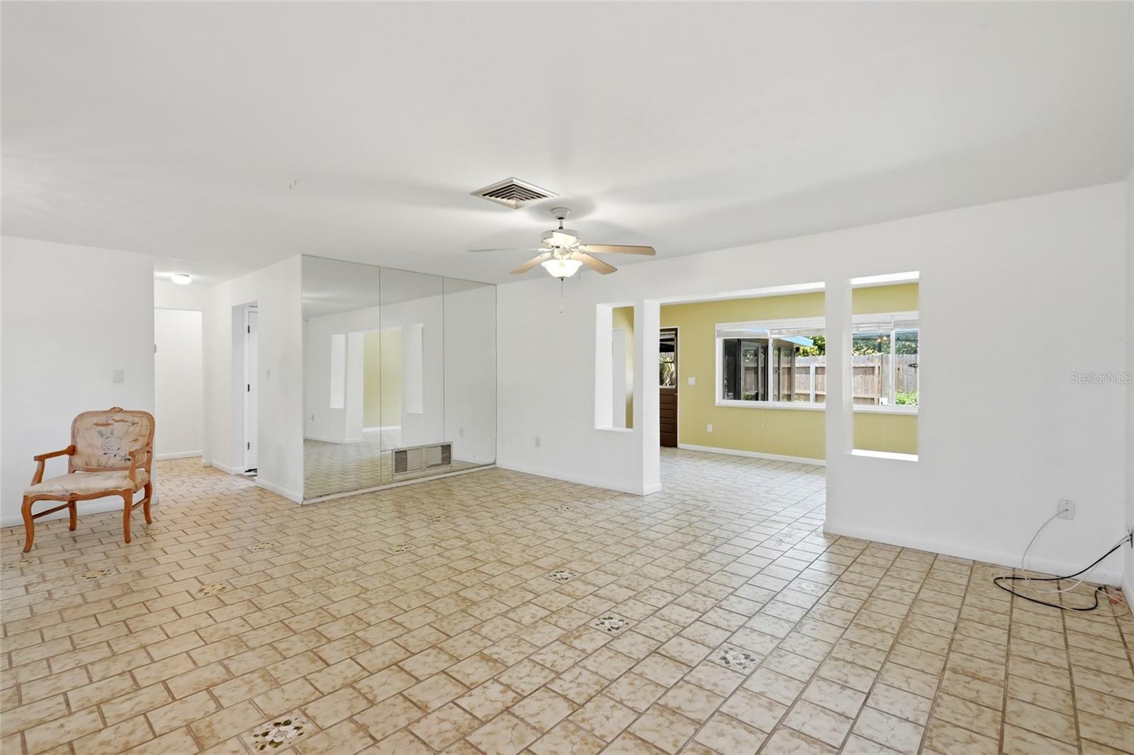 2711 GULF GATE DR — photo 5