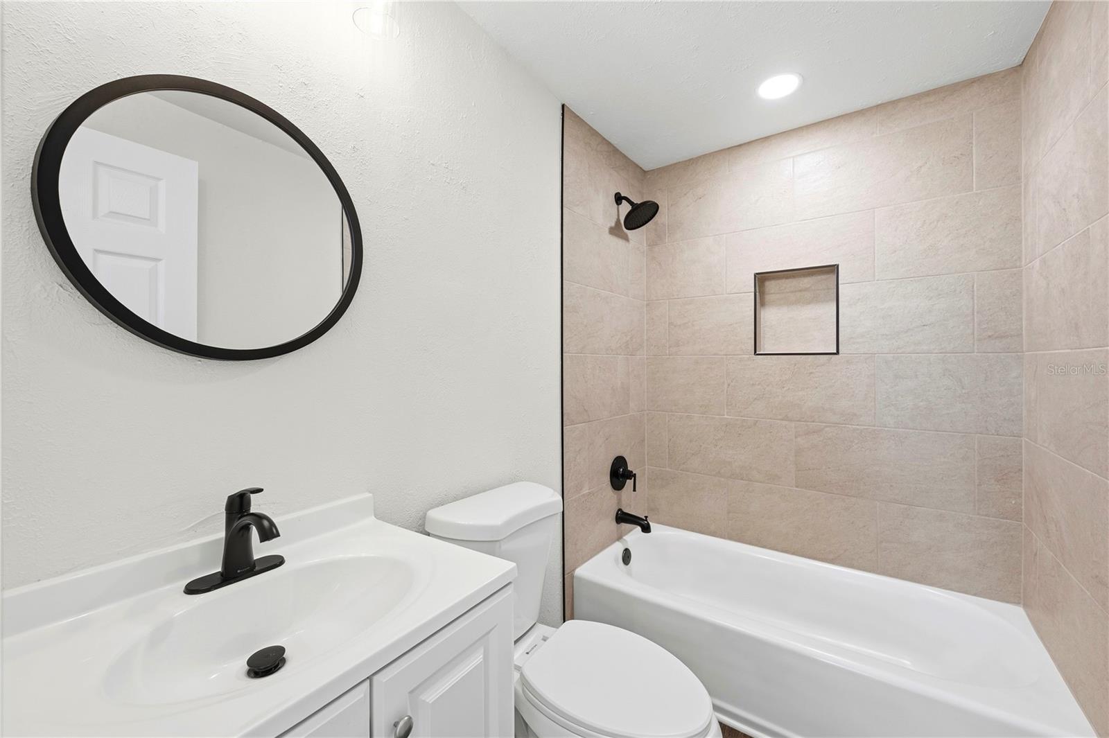 1404 E 26TH AVE — photo 19