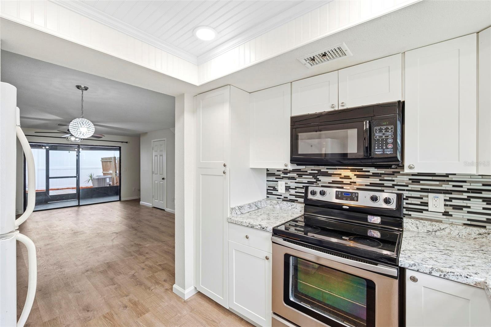 2871 S PINES DR #31 — photo 5