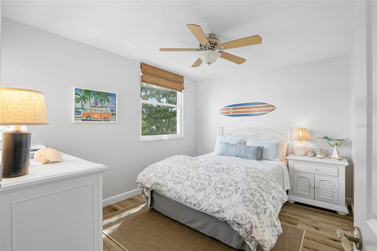 440 PALM TREE DR #N/A — photo 4