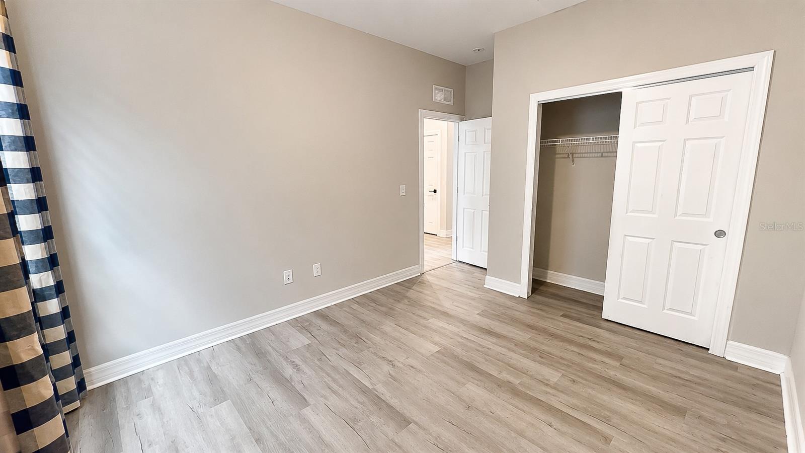10903 GREEN HARVEST DR — photo 42