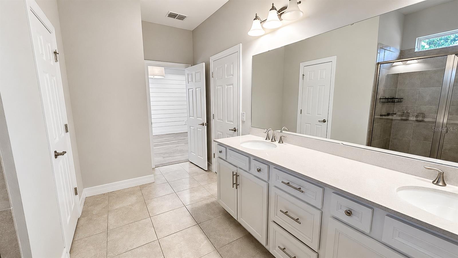 10903 GREEN HARVEST DR — photo 18