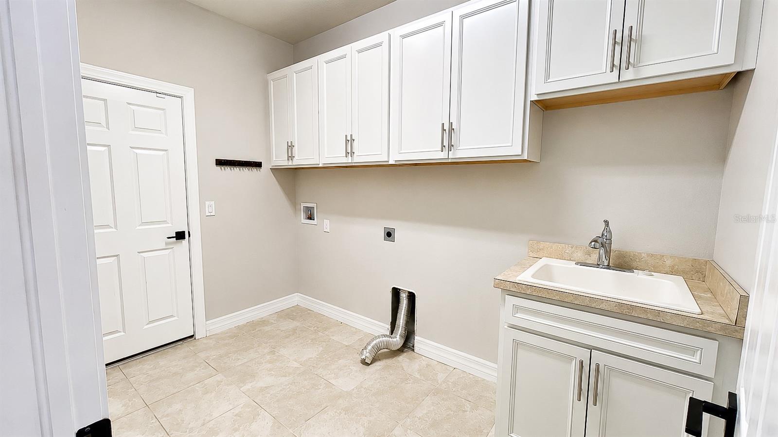 10903 GREEN HARVEST DR — photo 63
