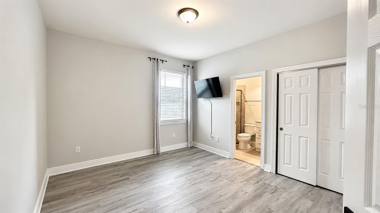 10903 GREEN HARVEST DR — photo 32