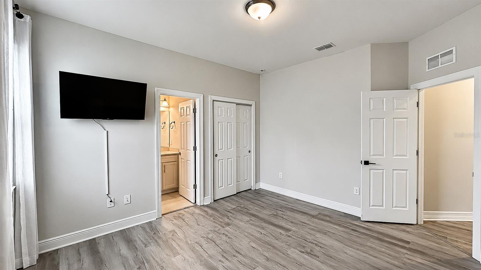 10903 GREEN HARVEST DR — photo 33