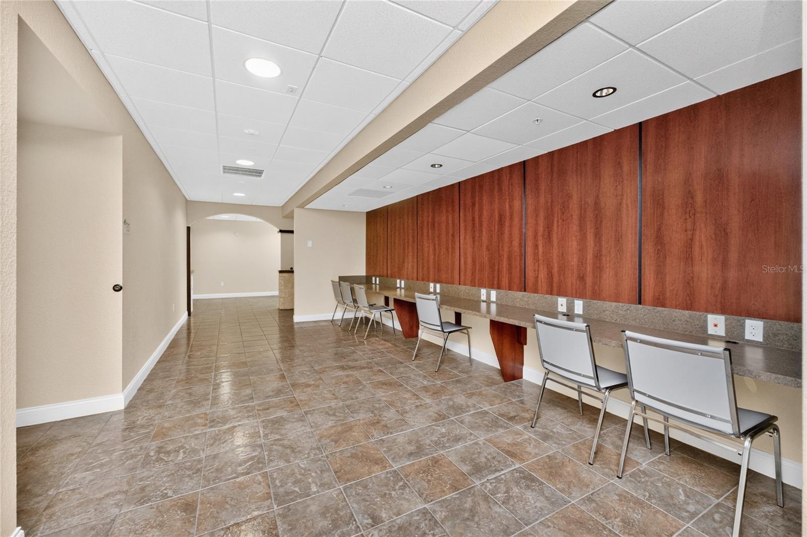 5900 and 5902 PAN AMERICAN BLVD — photo 49