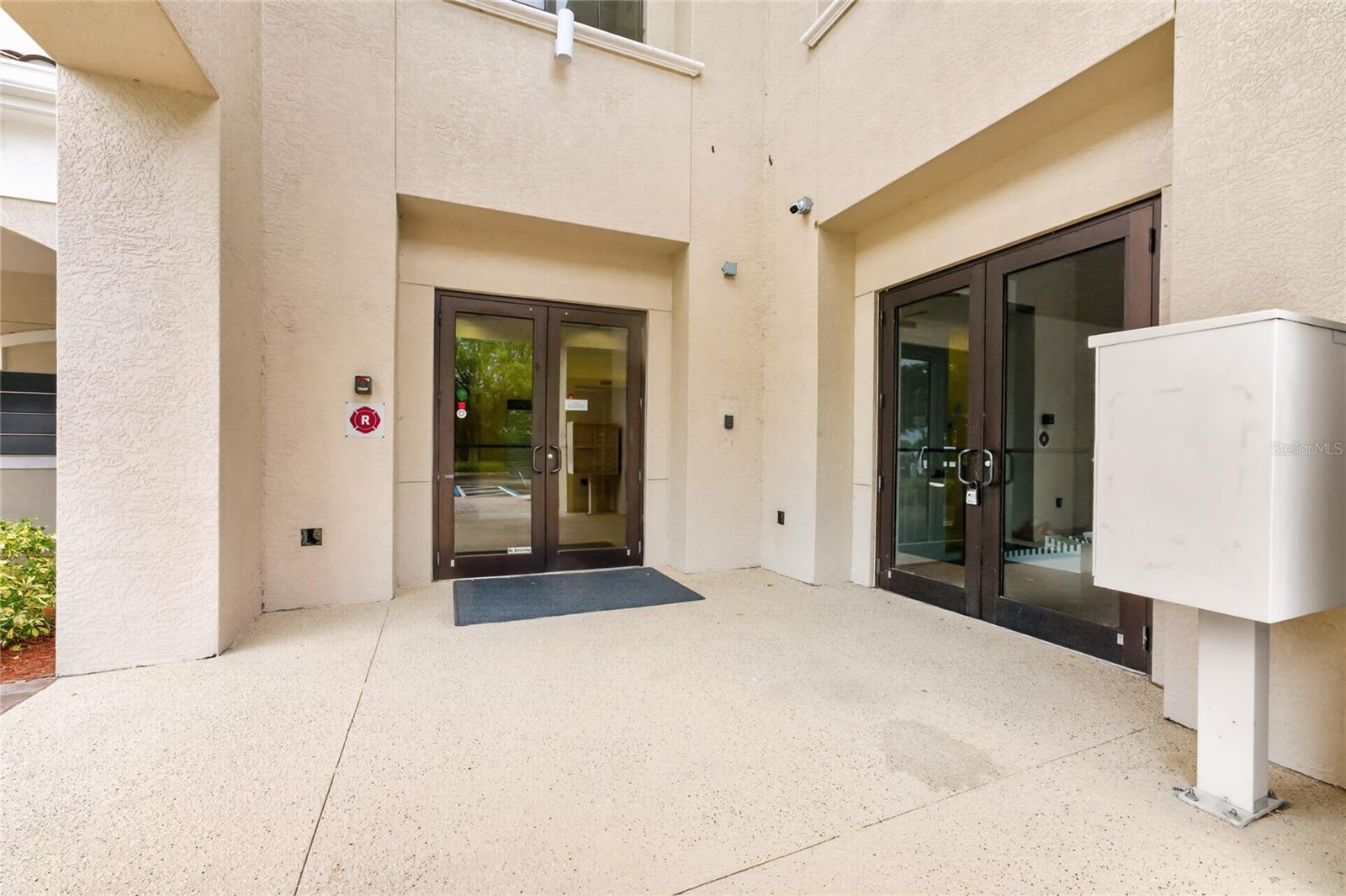 5900 and 5902 PAN AMERICAN BLVD — photo 38