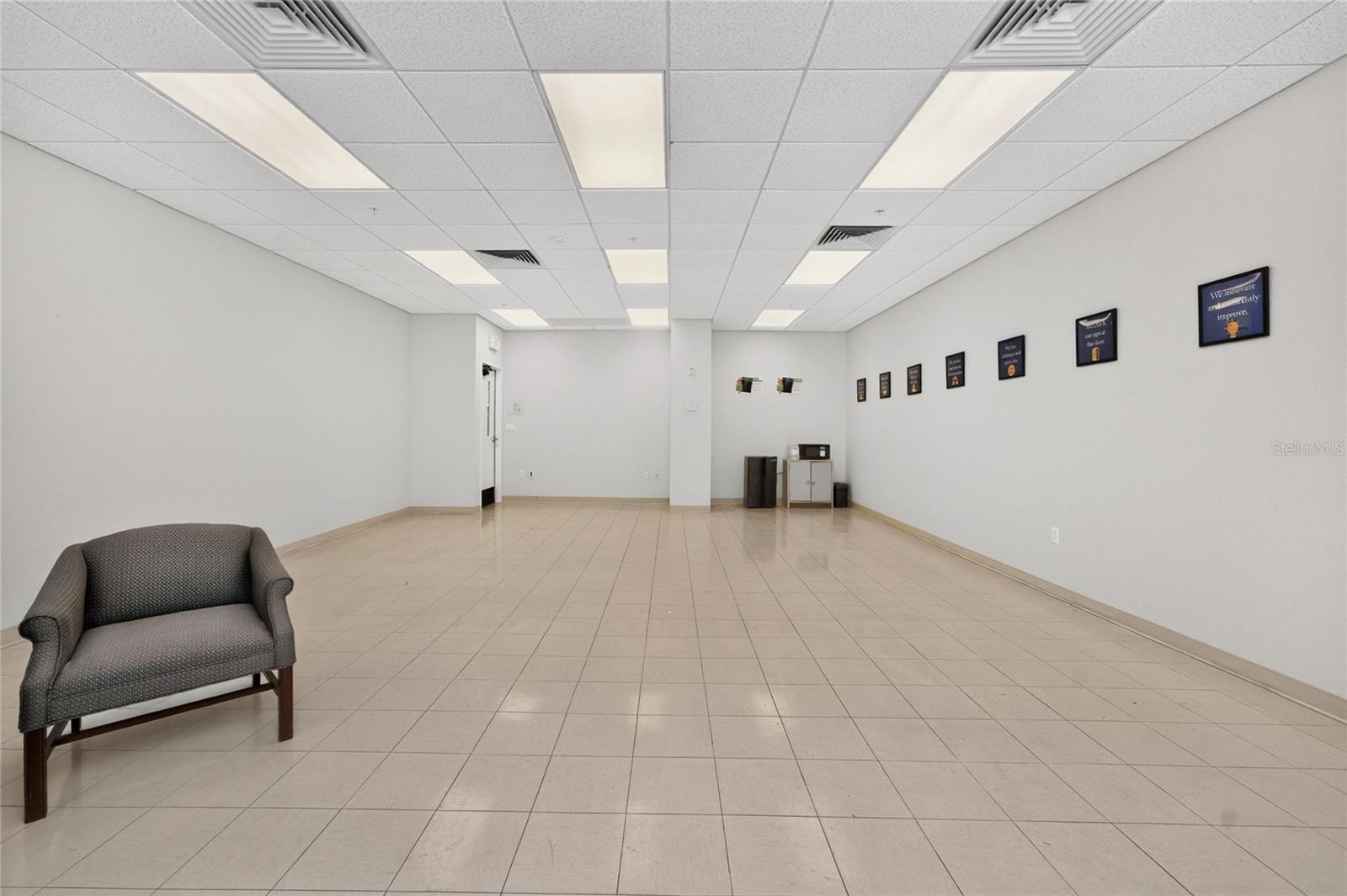 5900 and 5902 PAN AMERICAN BLVD — photo 58