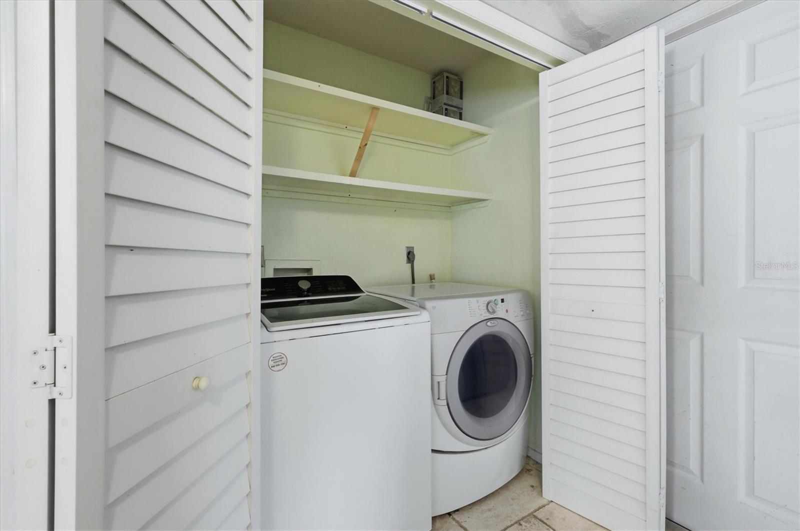 4089 KING RICHARD DR — photo 24
