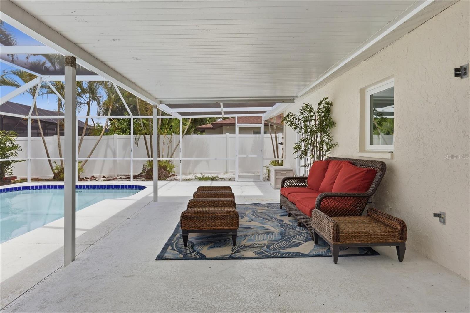 4089 KING RICHARD DR — photo 31