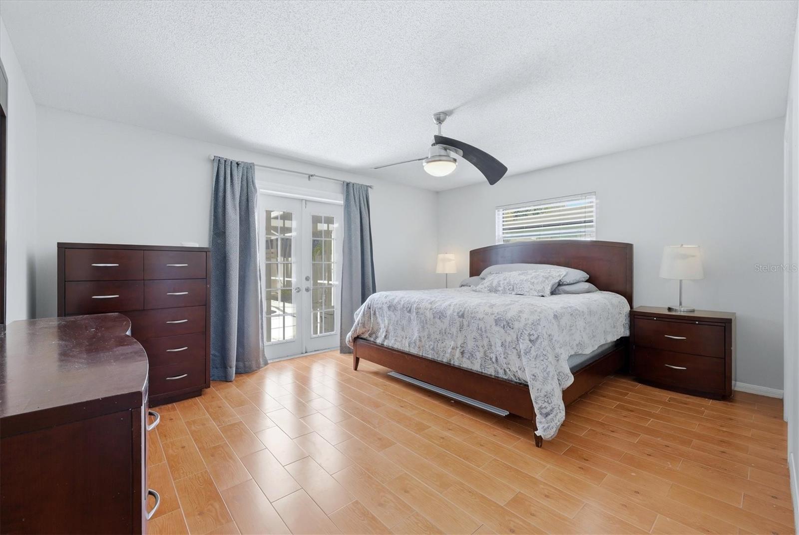 4089 KING RICHARD DR — photo 18