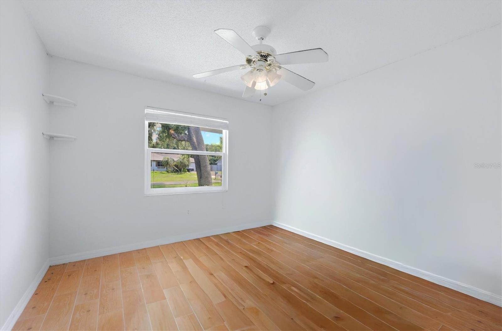 4089 KING RICHARD DR — photo 23