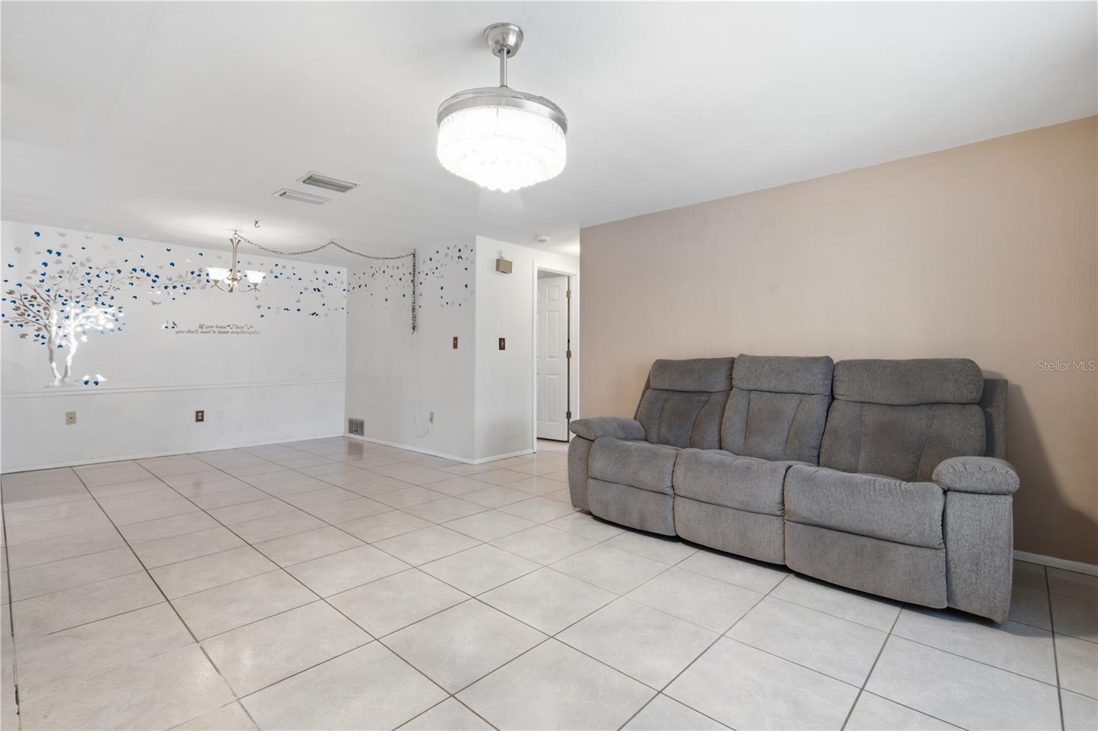 6345 PATELLA AVE — photo 6