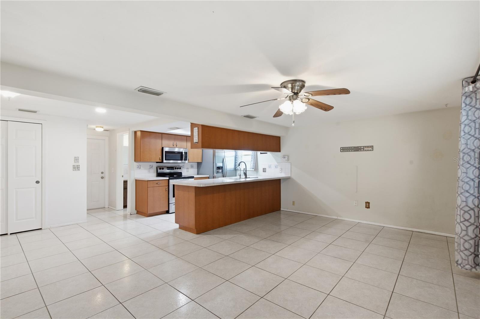 6345 PATELLA AVE — photo 12