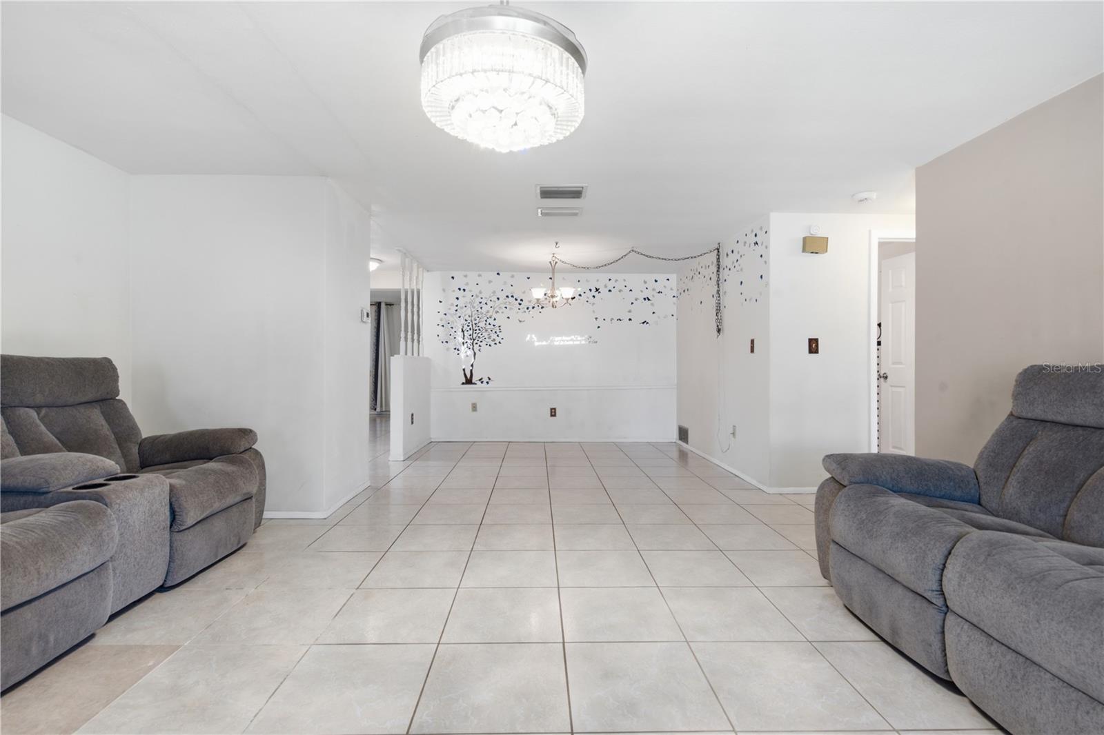 6345 PATELLA AVE — photo 9