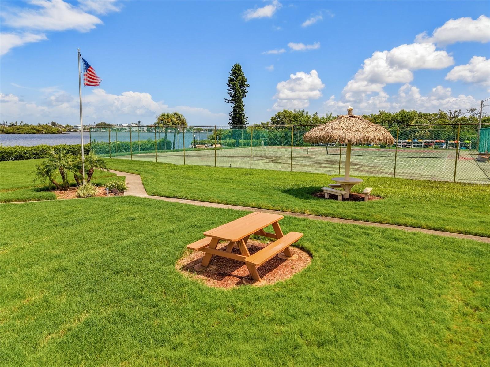 12760 INDIAN ROCKS RD #1004 — photo 42