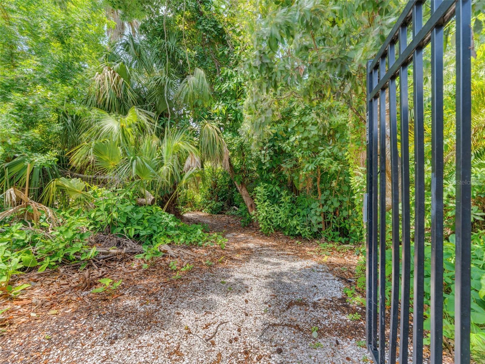 12760 INDIAN ROCKS RD #1004 — photo 53