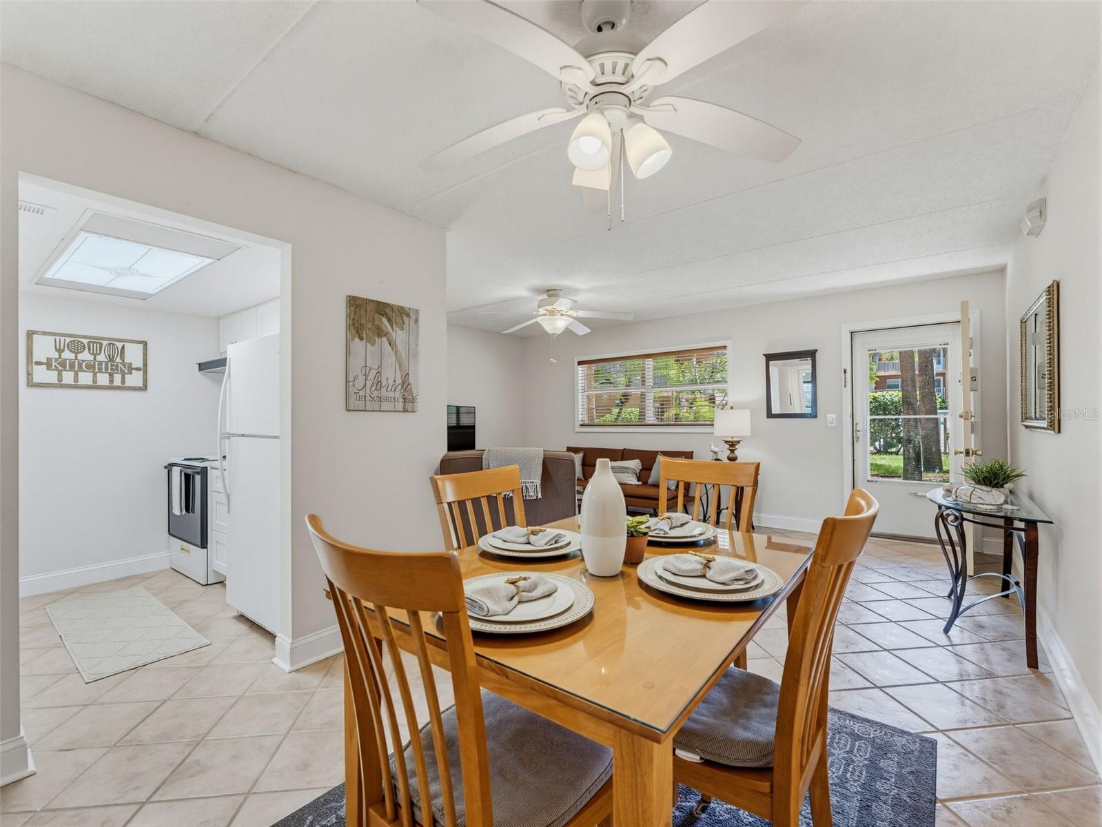 12760 INDIAN ROCKS RD #1004 — photo 9