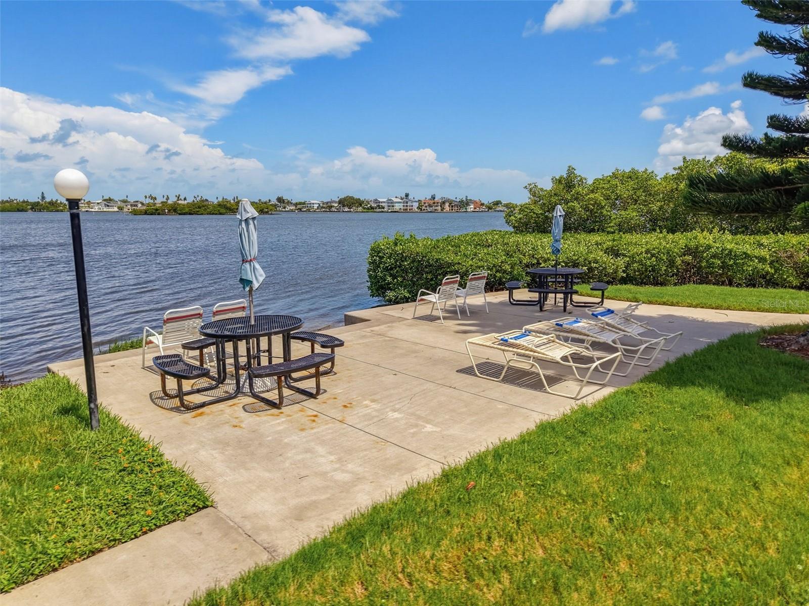 12760 INDIAN ROCKS RD #1004 — photo 44