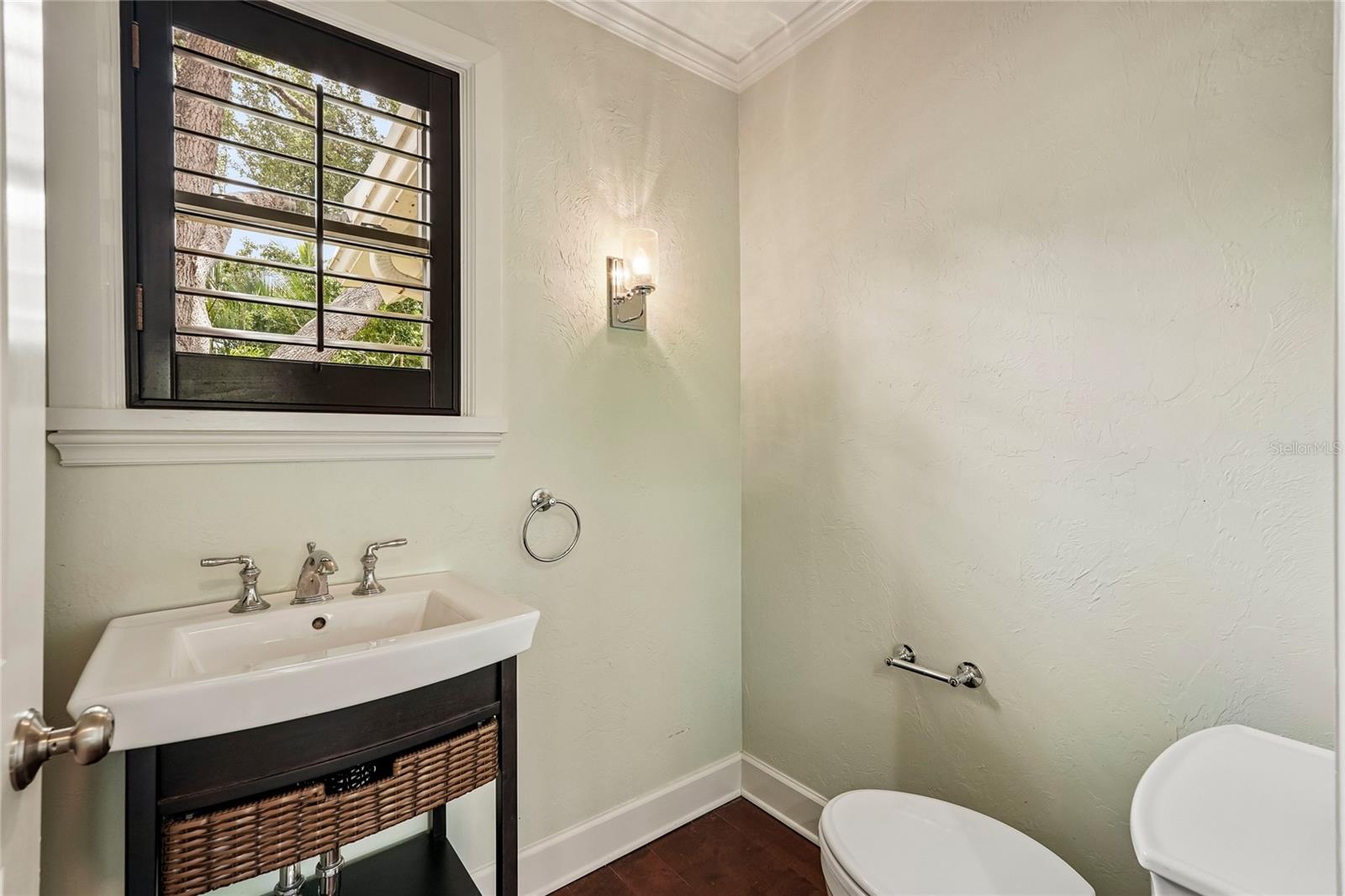 1675 LANDINGS LN — photo 24