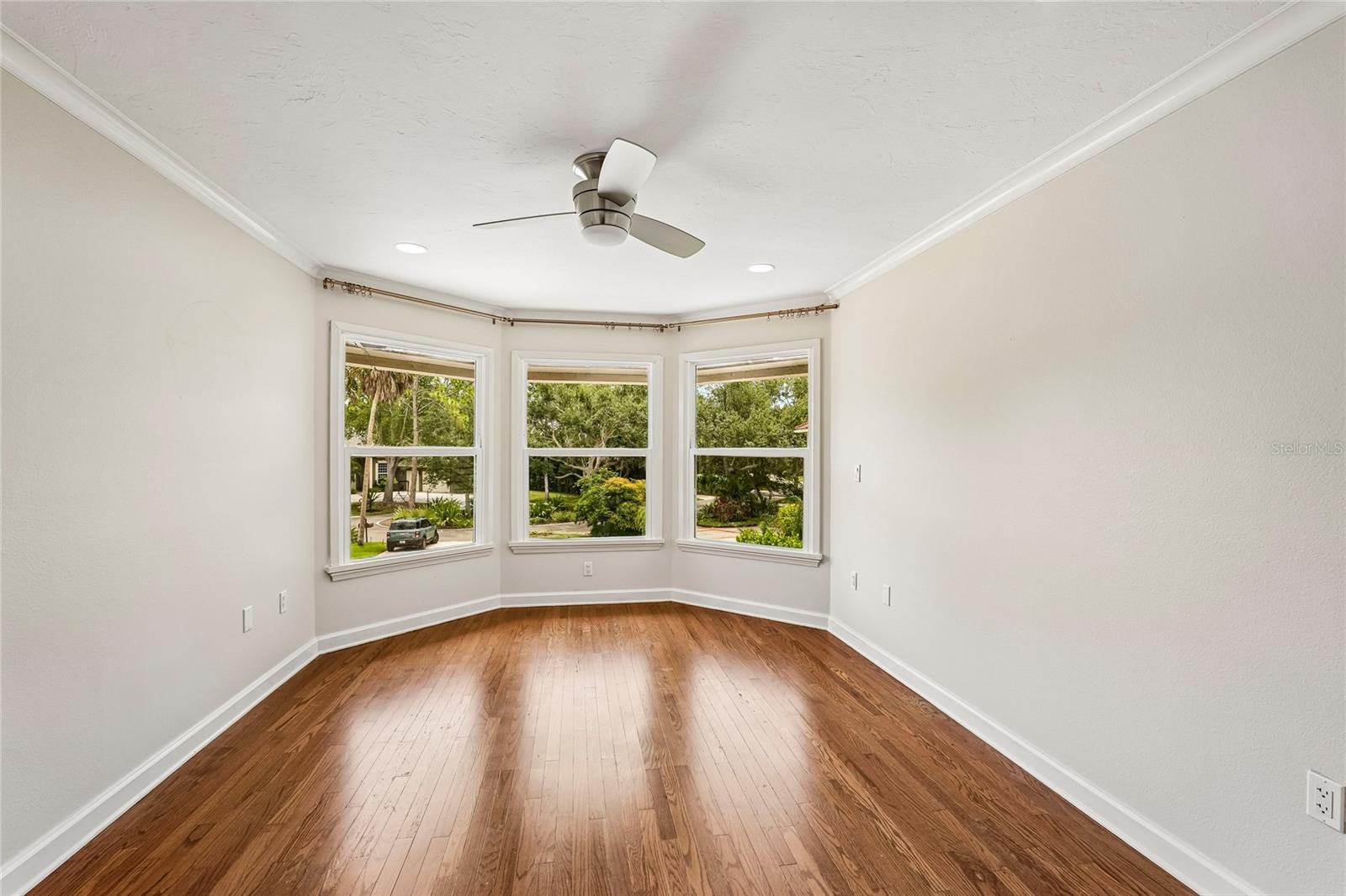 1675 LANDINGS LN — photo 51