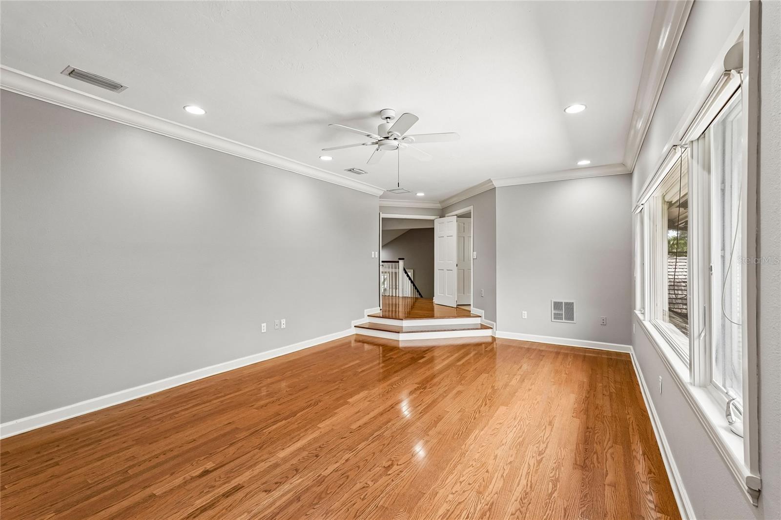 1675 LANDINGS LN — photo 14
