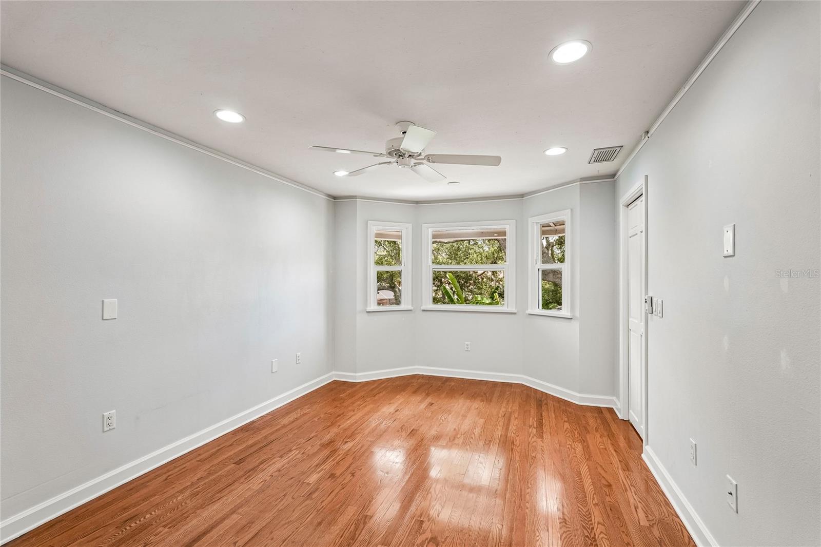 1675 LANDINGS LN — photo 15
