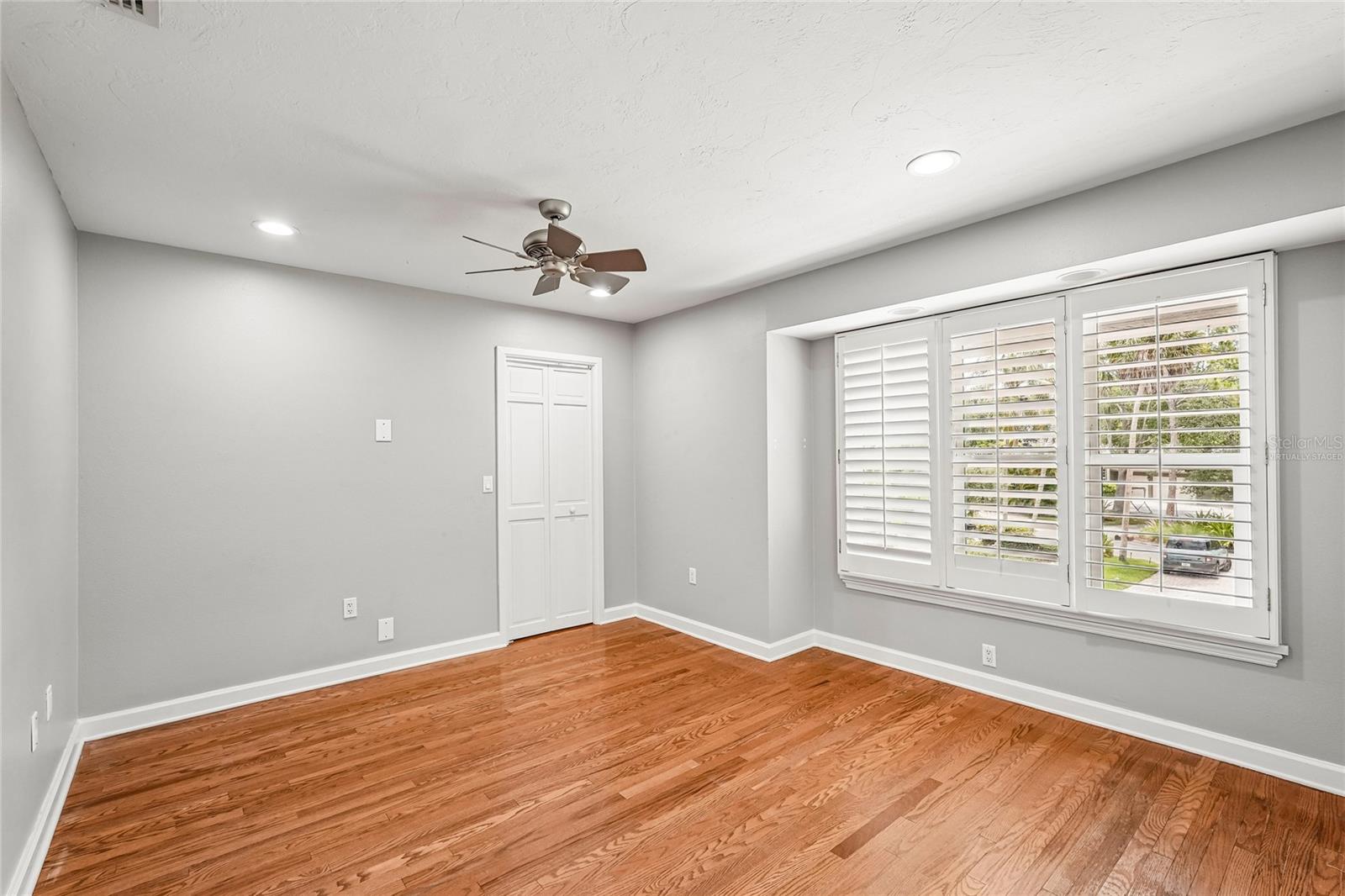 1675 LANDINGS LN — photo 4