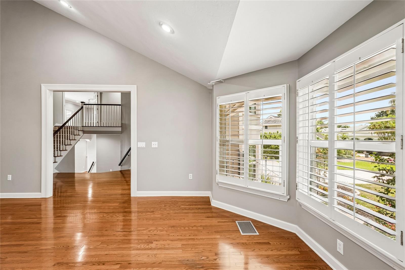 1675 LANDINGS LN — photo 58