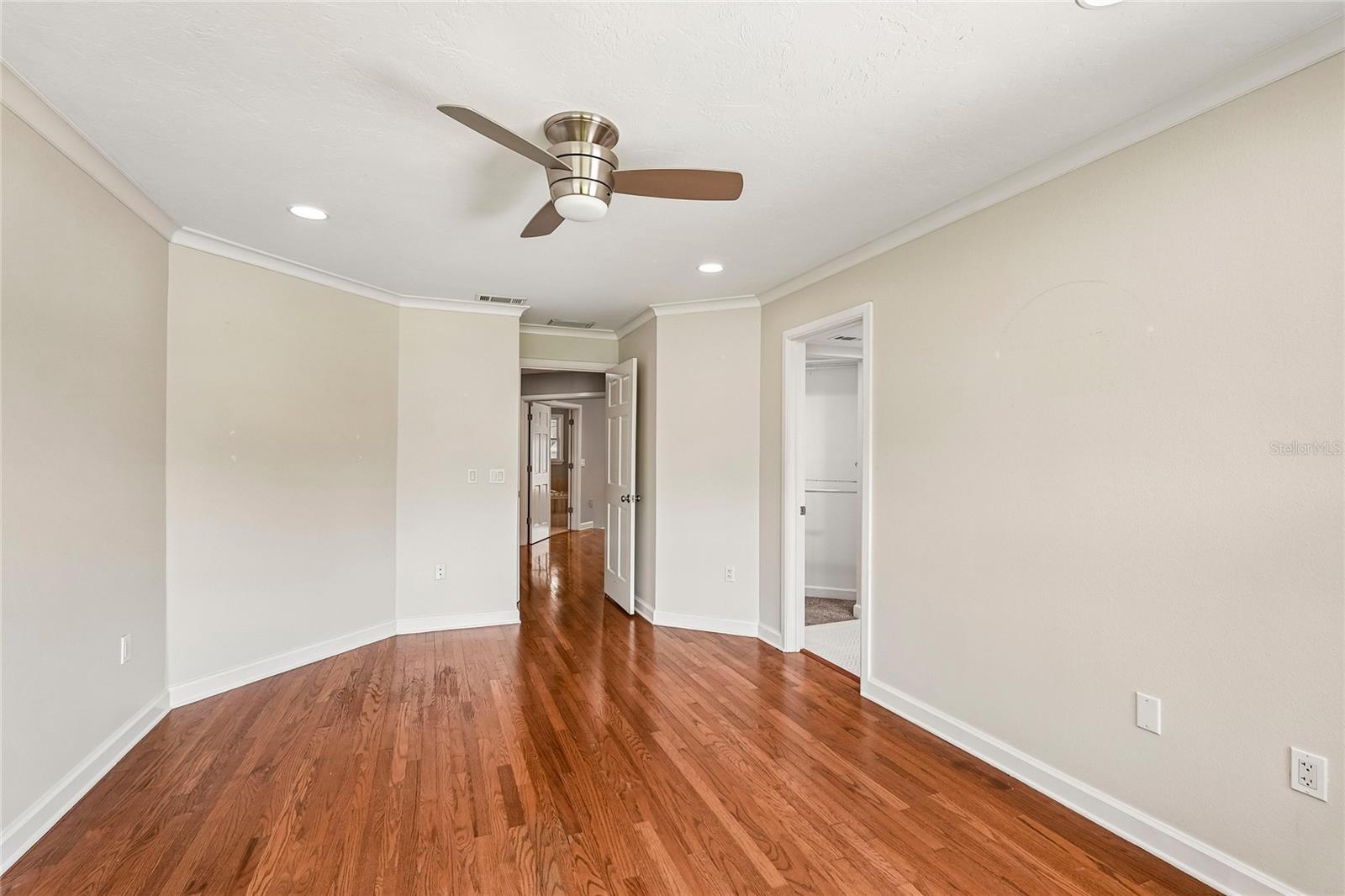 1675 LANDINGS LN — photo 52