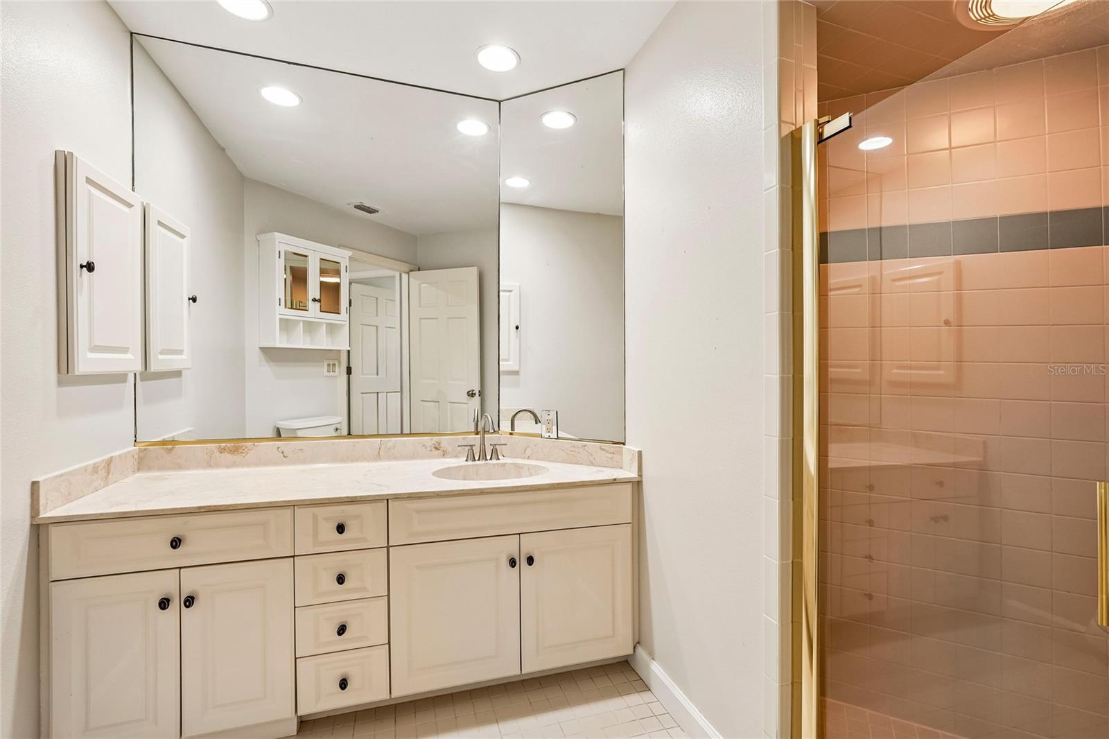 1675 LANDINGS LN — photo 53
