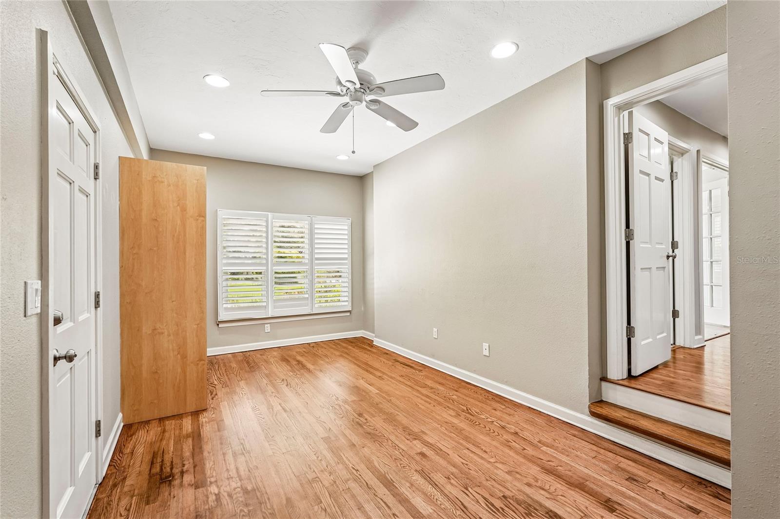 1675 LANDINGS LN — photo 34
