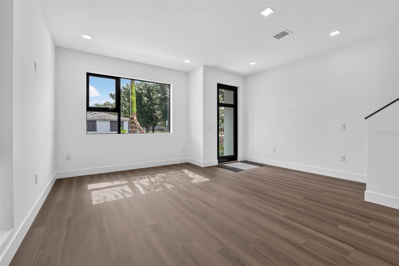 100 36TH ST N — photo 13