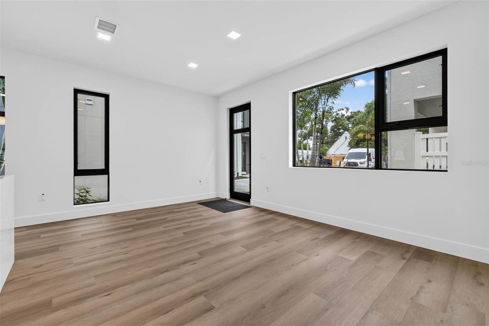 3603 1ST AVE N — photo 11