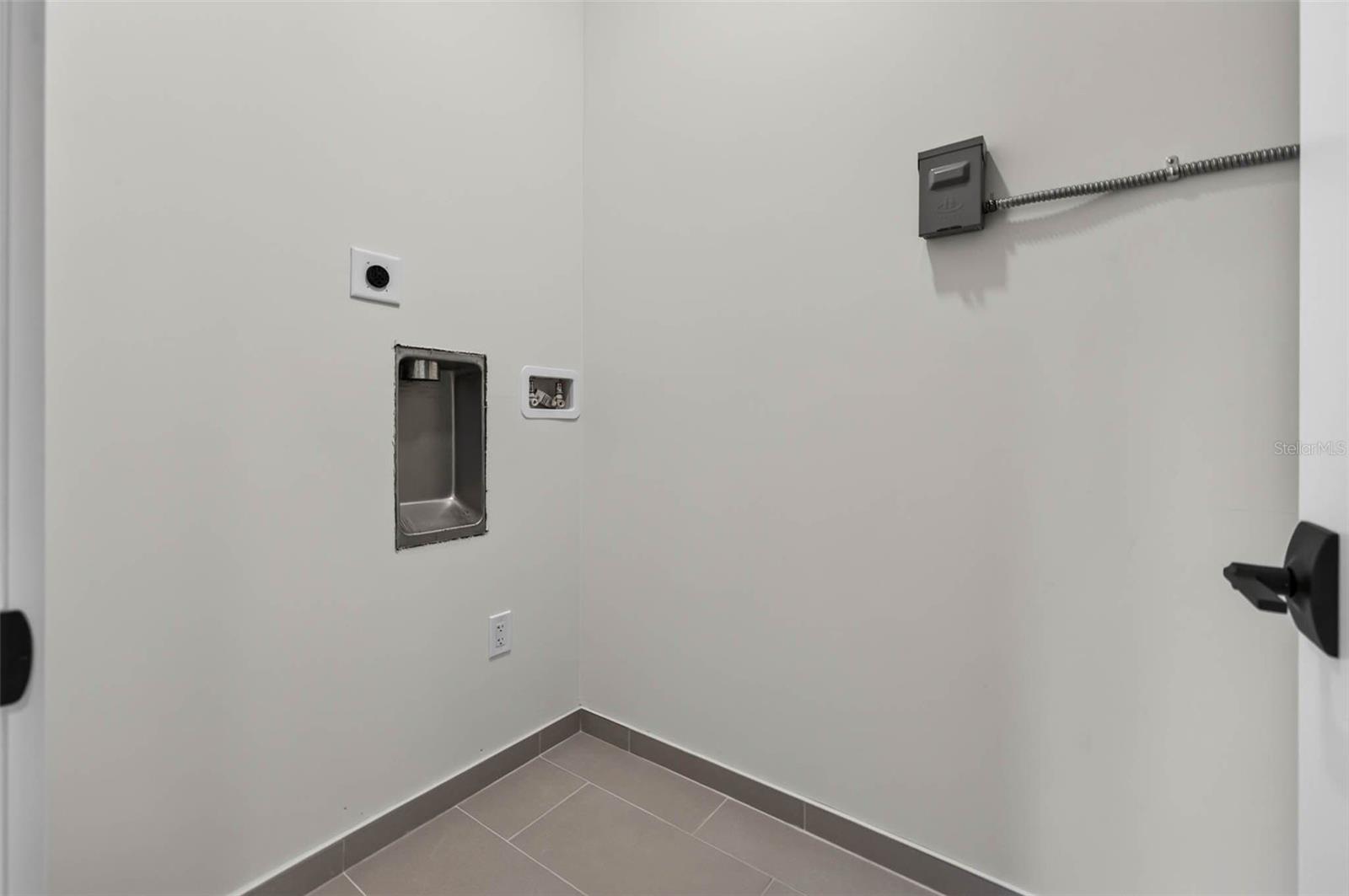 3601 1ST AVE N — photo 24