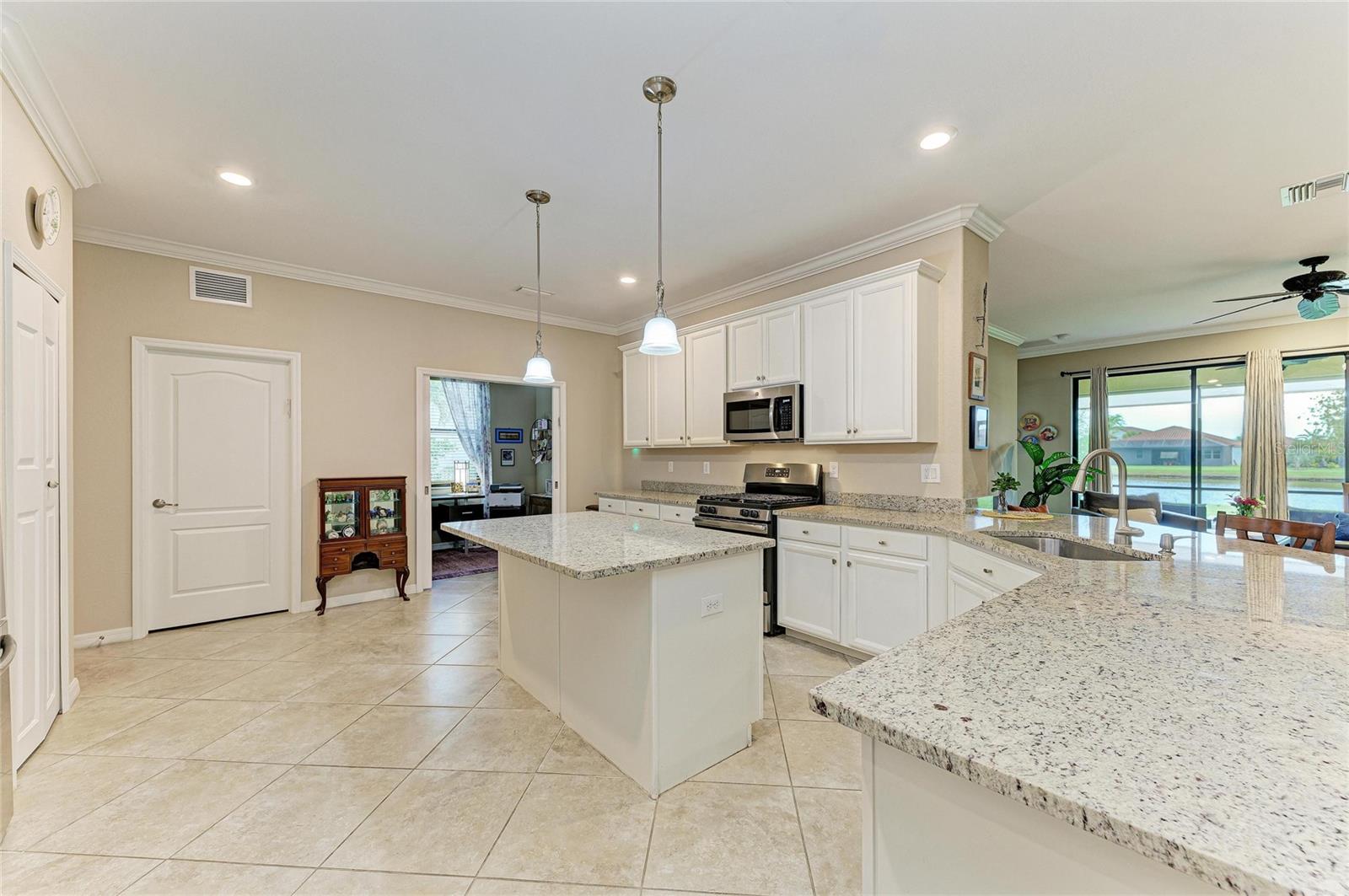 3512 SAVANNA PALMS CT — photo 12