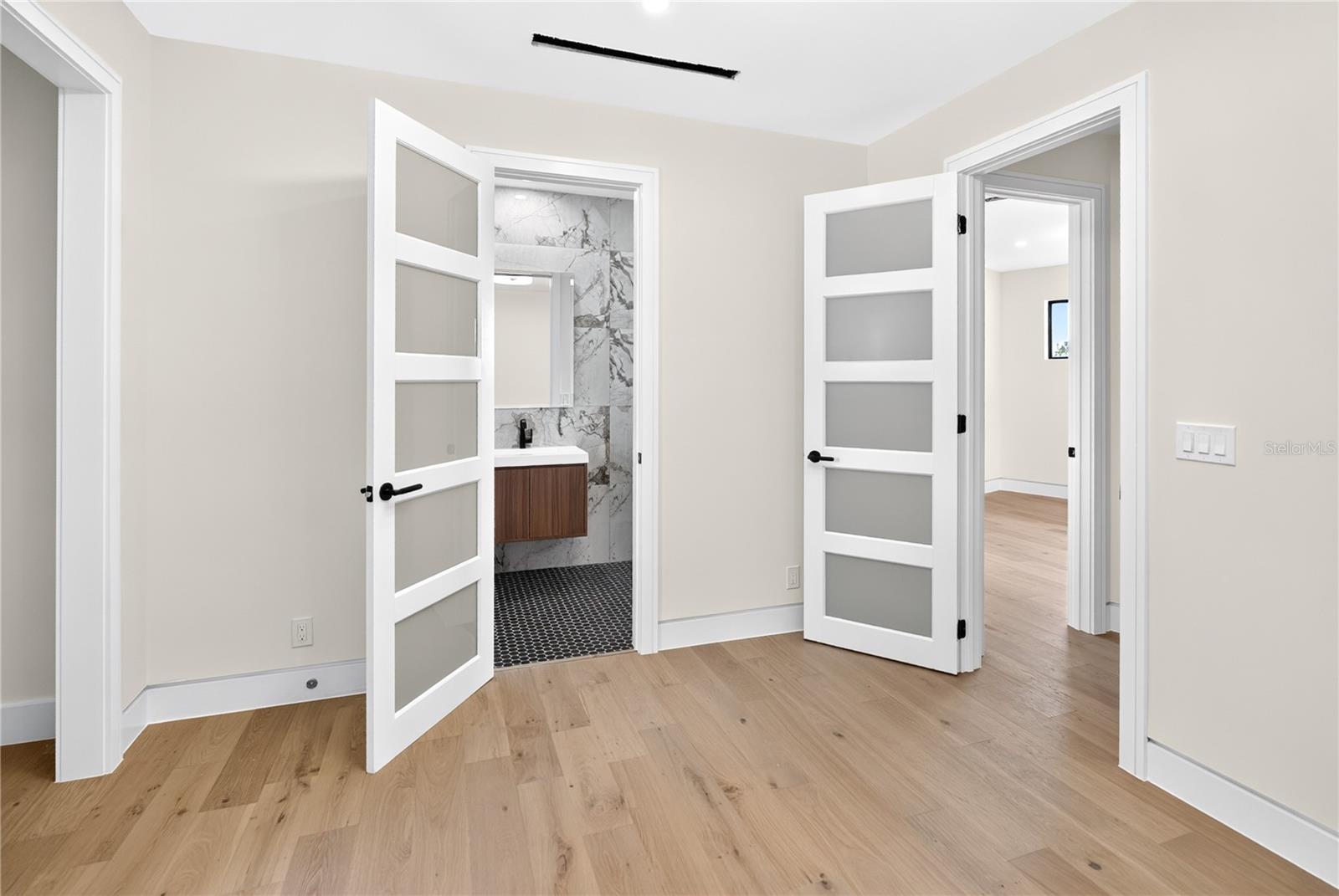 539 AVENIDA DEL NORTE — photo 31