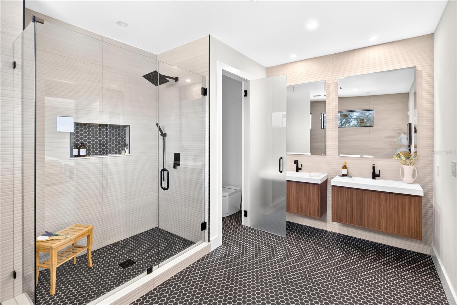539 AVENIDA DEL NORTE — photo 37