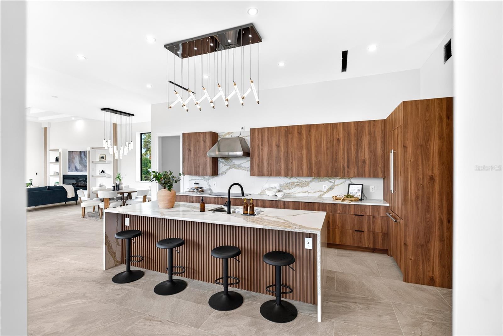 539 AVENIDA DEL NORTE — photo 3