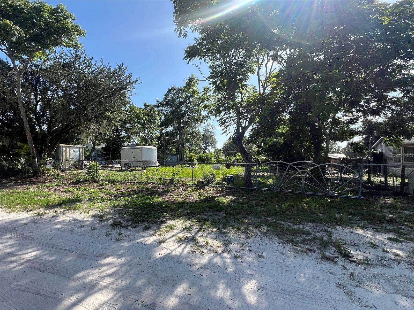 9315 KISSIMMEE ST — photo 2