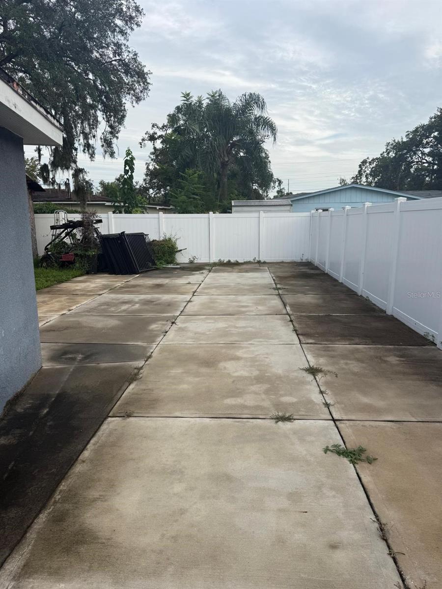 1827 HEATHER AVE — photo 20