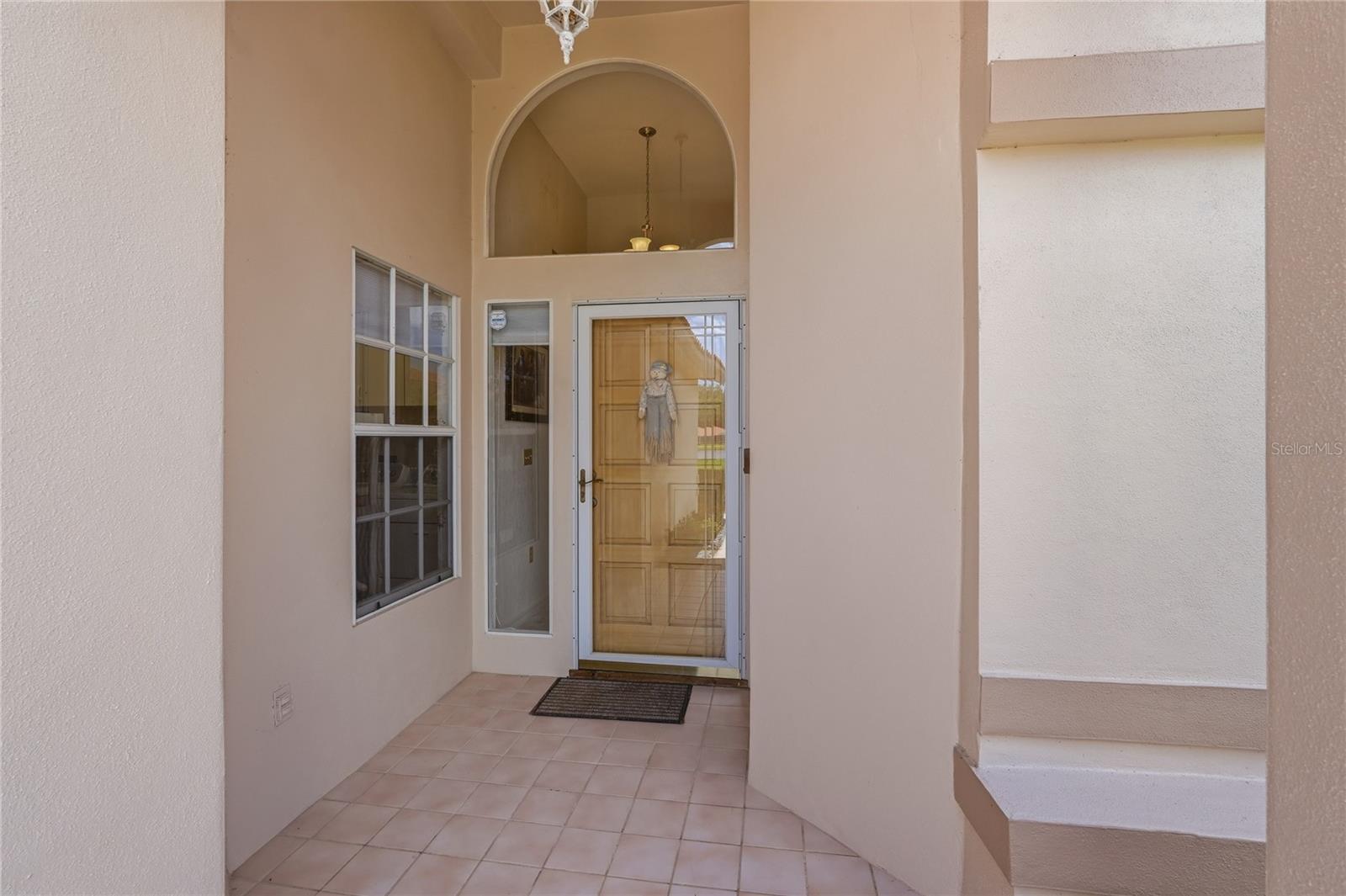 1063 DARTFORD DR — photo 3