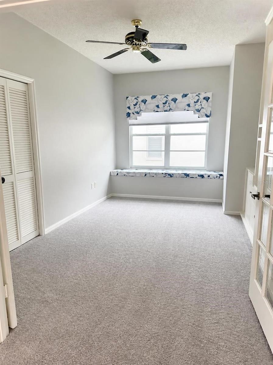 1063 DARTFORD DR — photo 26