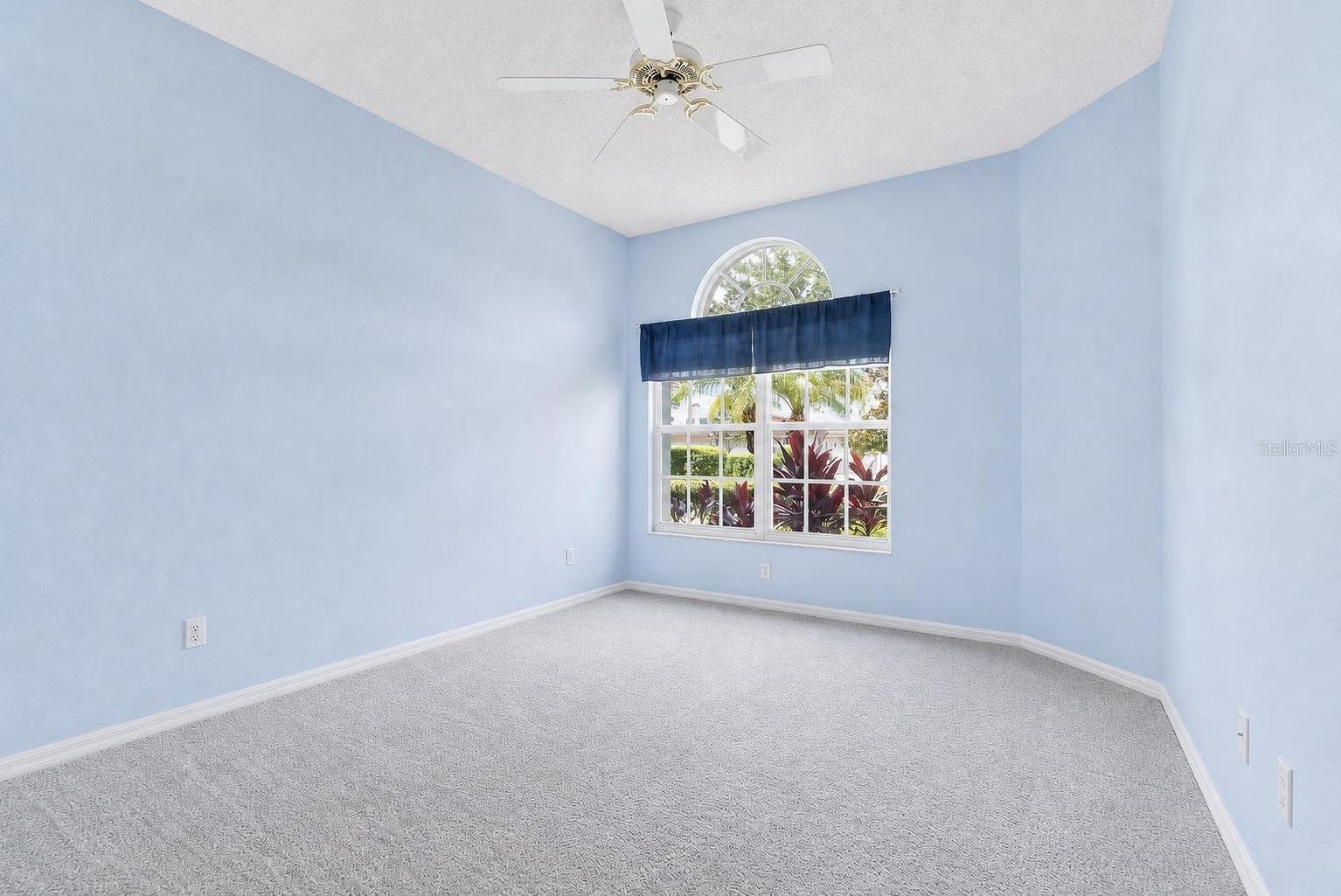 1063 DARTFORD DR — photo 21