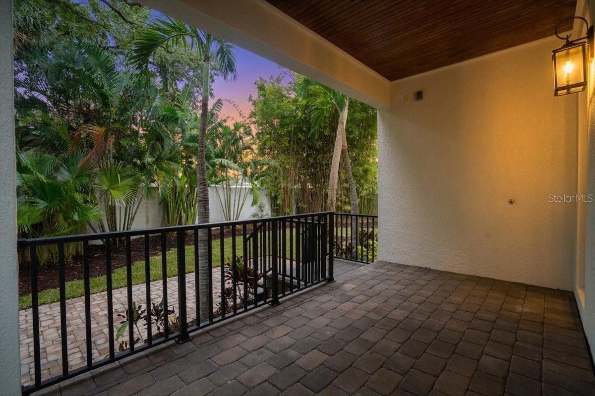3615 W RENELLIE CIR — photo 57