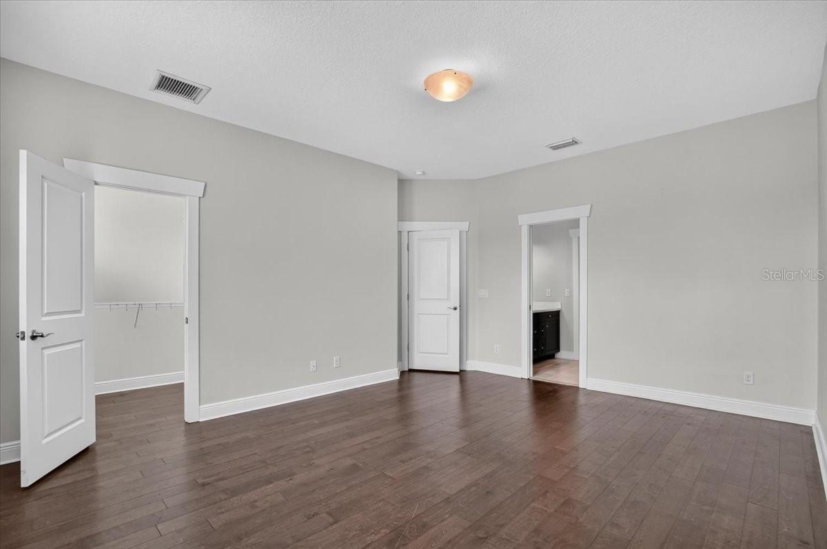 3615 W RENELLIE CIR — photo 38