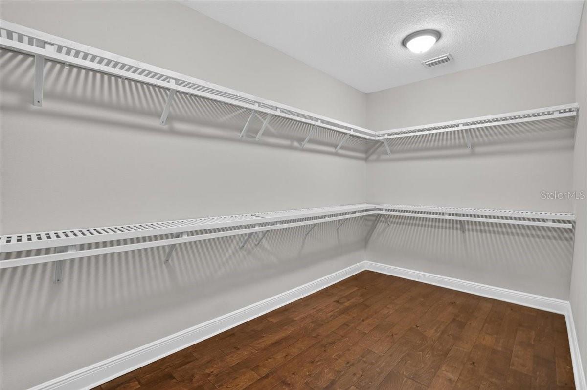 3615 W RENELLIE CIR — photo 55