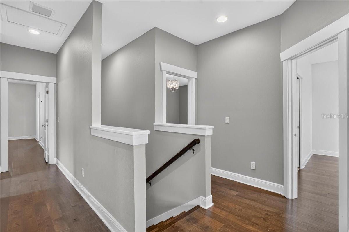 3615 W RENELLIE CIR — photo 33